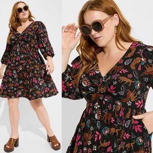 NWT Torrid Mini Twist Front Balloon Sleeve Dress - Leopard Leaves